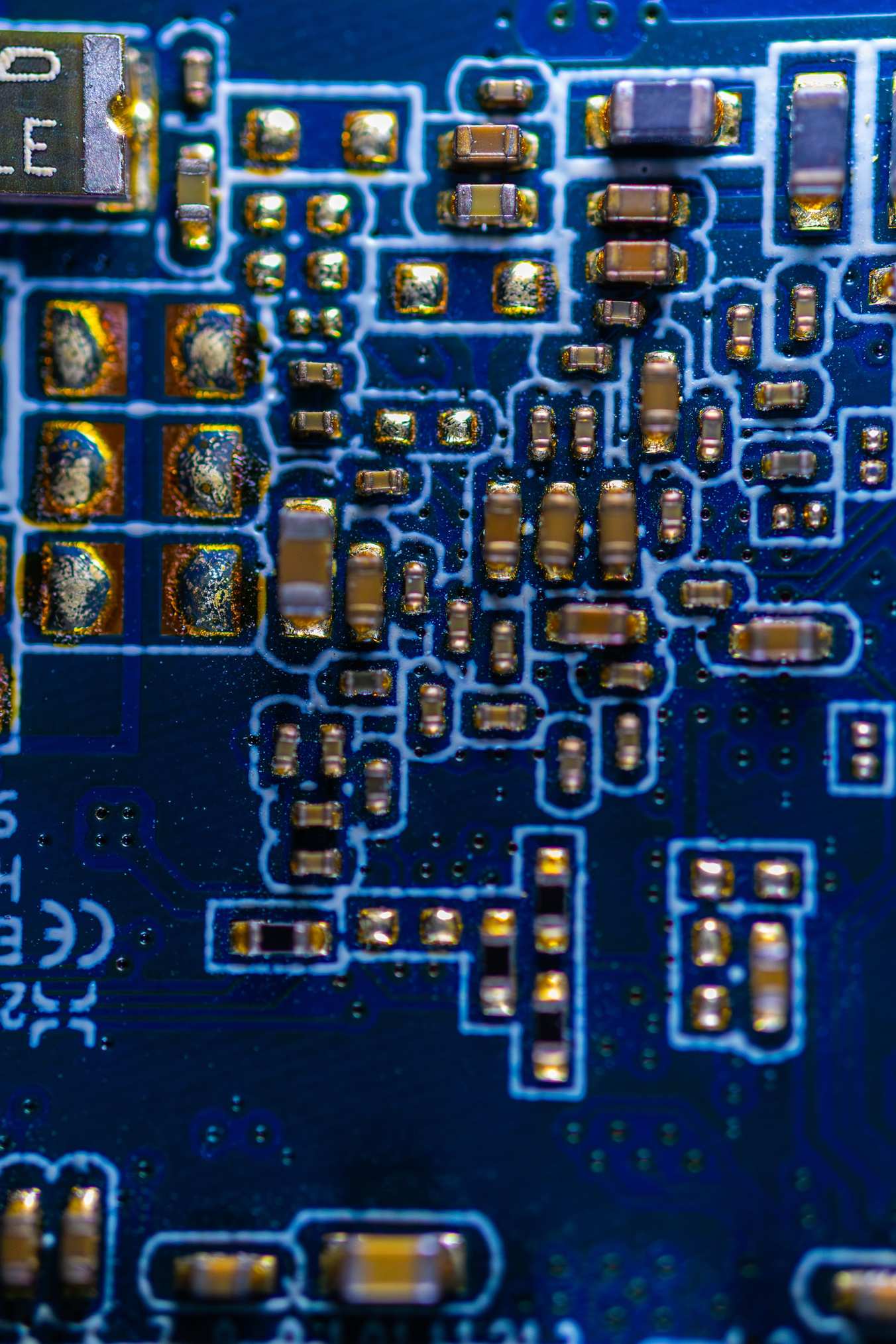 แผงวงจรอิเล็กทรอนิกส์และชิป circuit board electronic